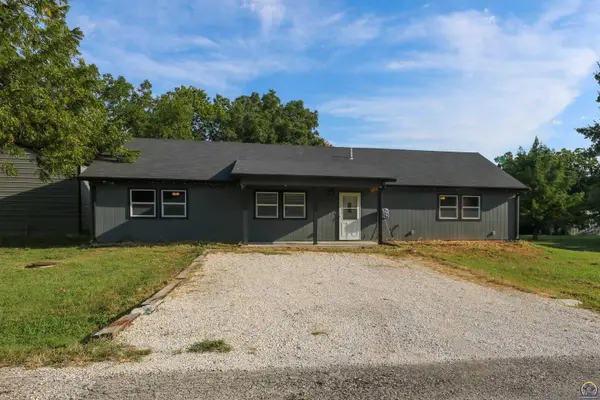 400 E Park Ave, Hartford, KS 66854