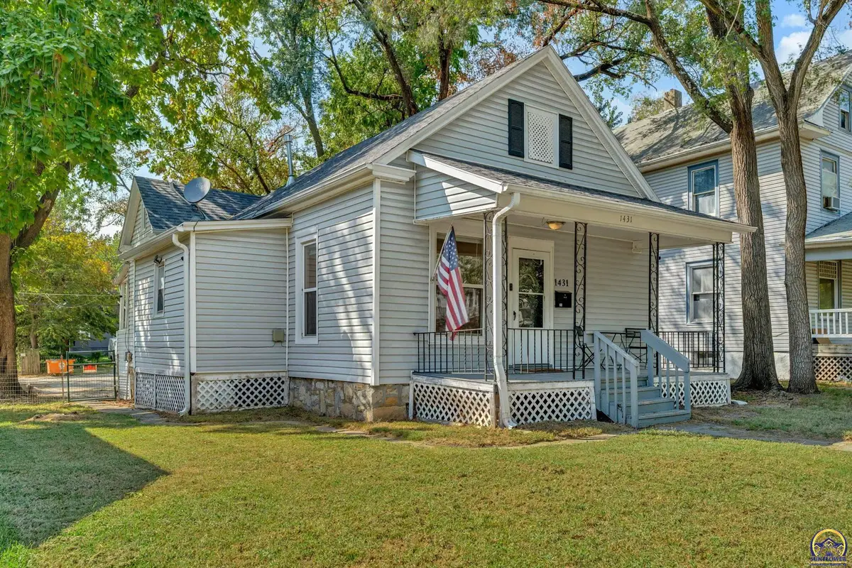 1431 SW Tyler St, Topeka, KS 66612 - #1