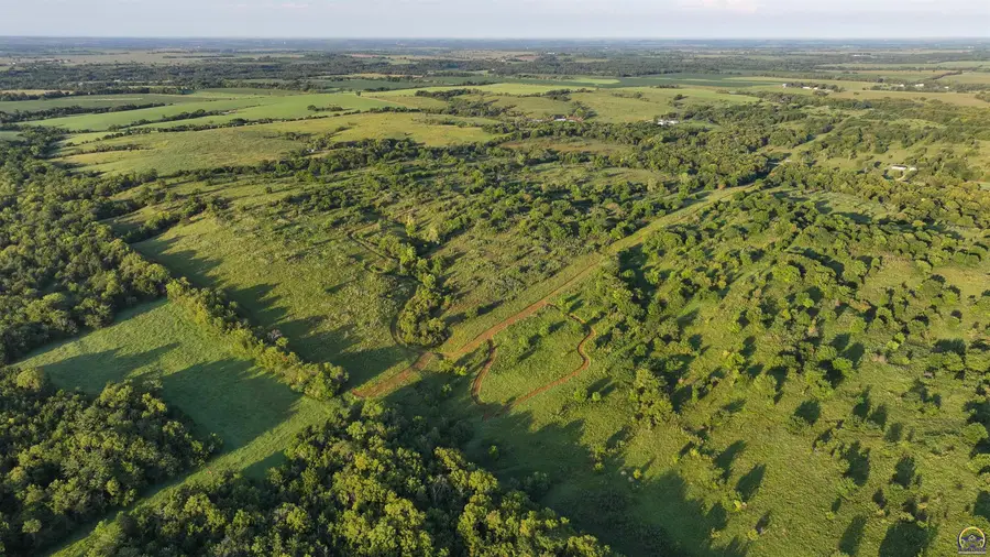 00000 SW Davis Rd, Auburn, KS 66402 - #3