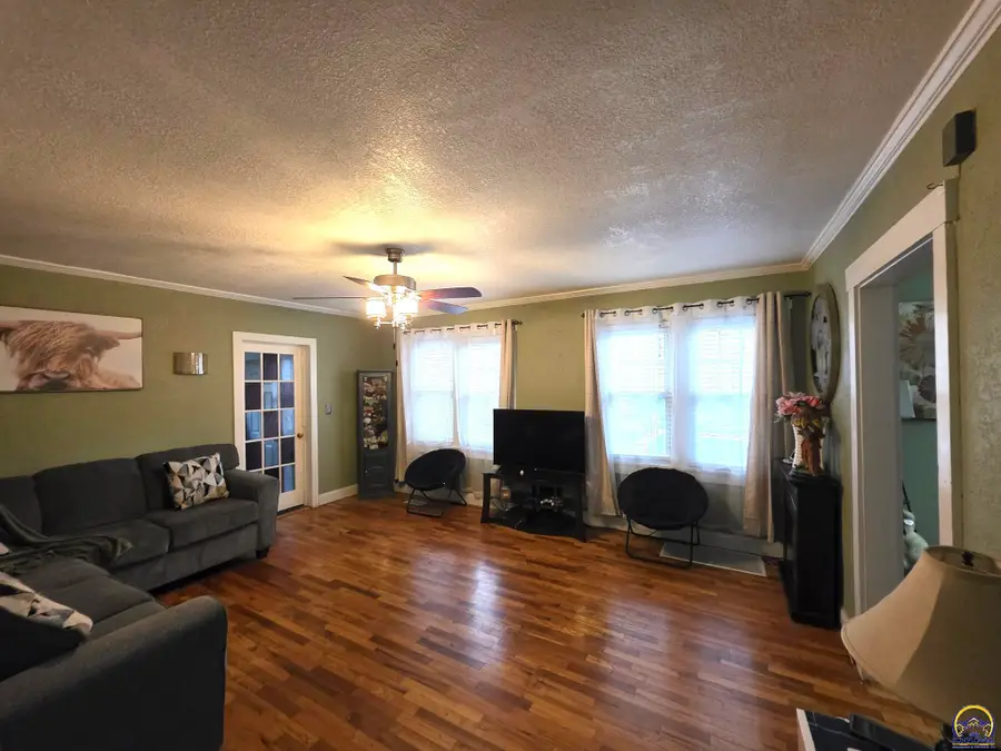 431 SE Baldwin Rd, Topeka, KS 66607 - #3