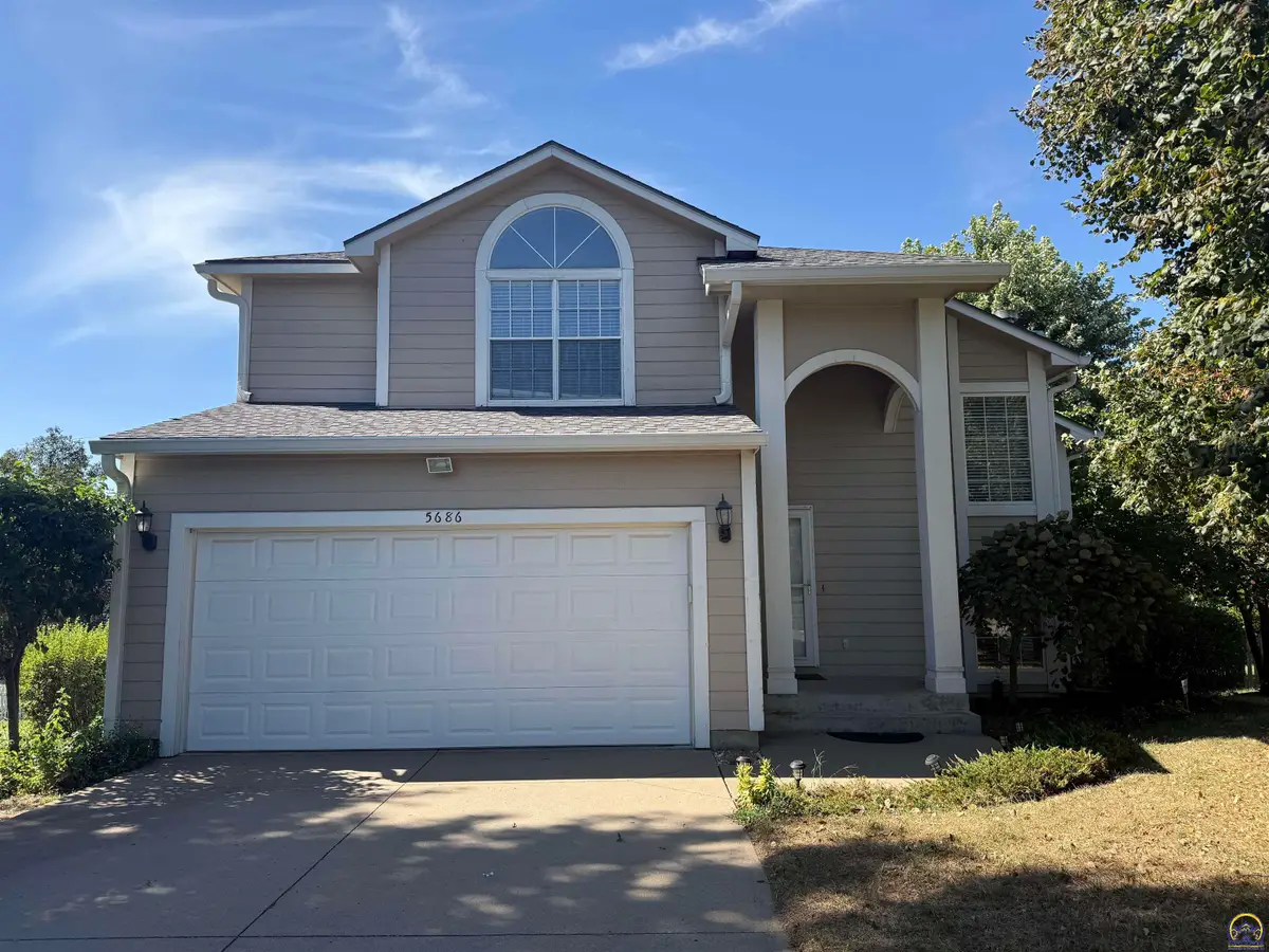 5686 SW 34th St, Topeka, KS 66614 - #1