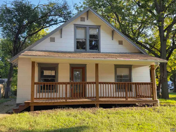 2711 SW Munson Ave, Topeka, KS 66604