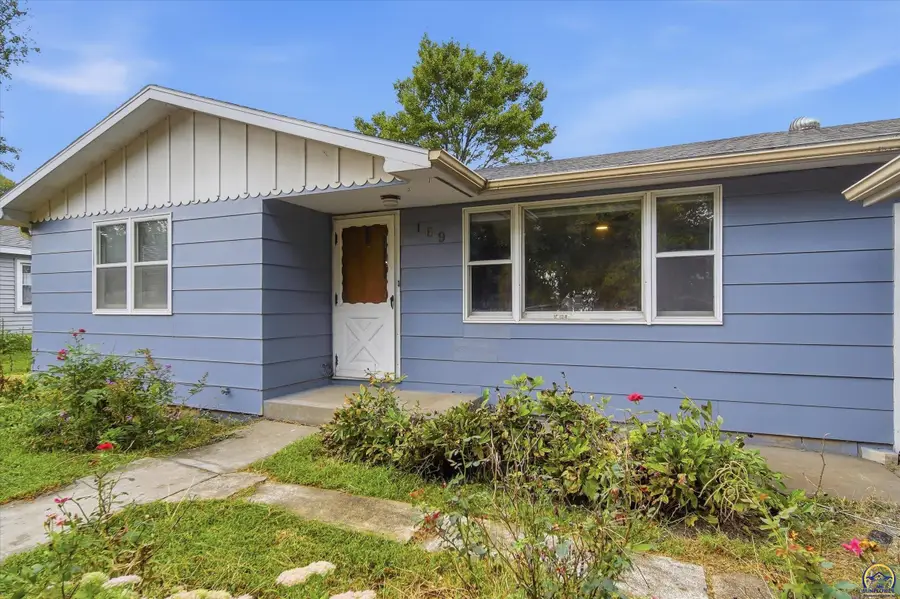 169 Wabaunsee Ave, Harveyville, KS 66431 - #2