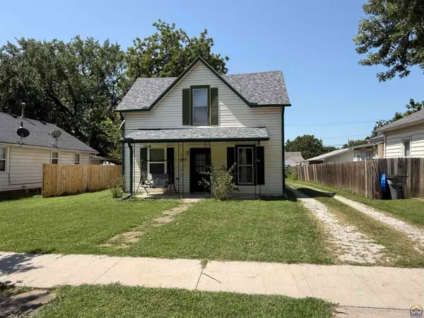 207 S Congress St, Emporia, KS 66865