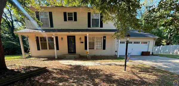 2909 SW 33rd Cir, Topeka, KS 66614