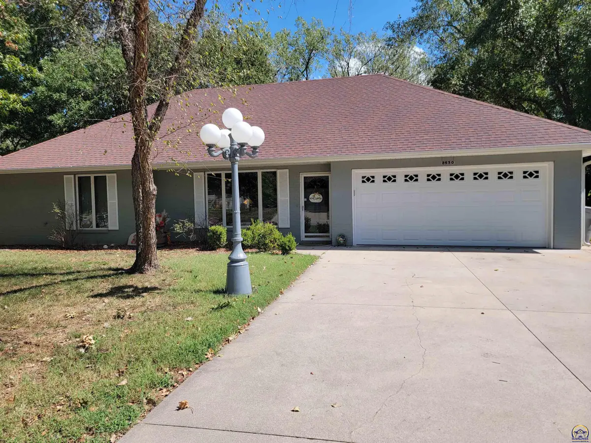 2530 Willow Ln, Emporia, KS 66801 - #1