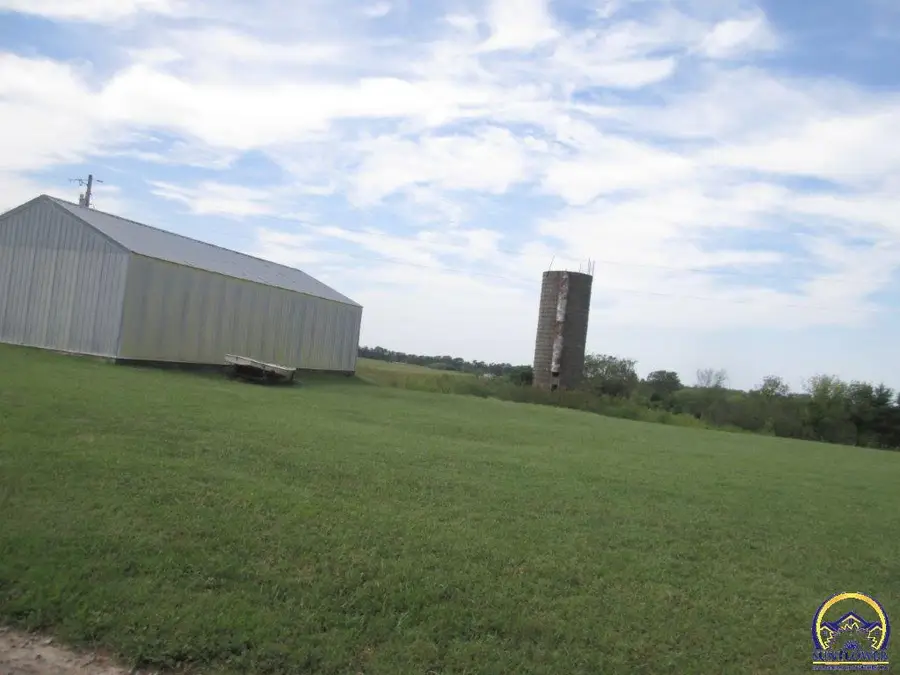 0 S Ratner Rd, Overbrook, KS 66524 - #3