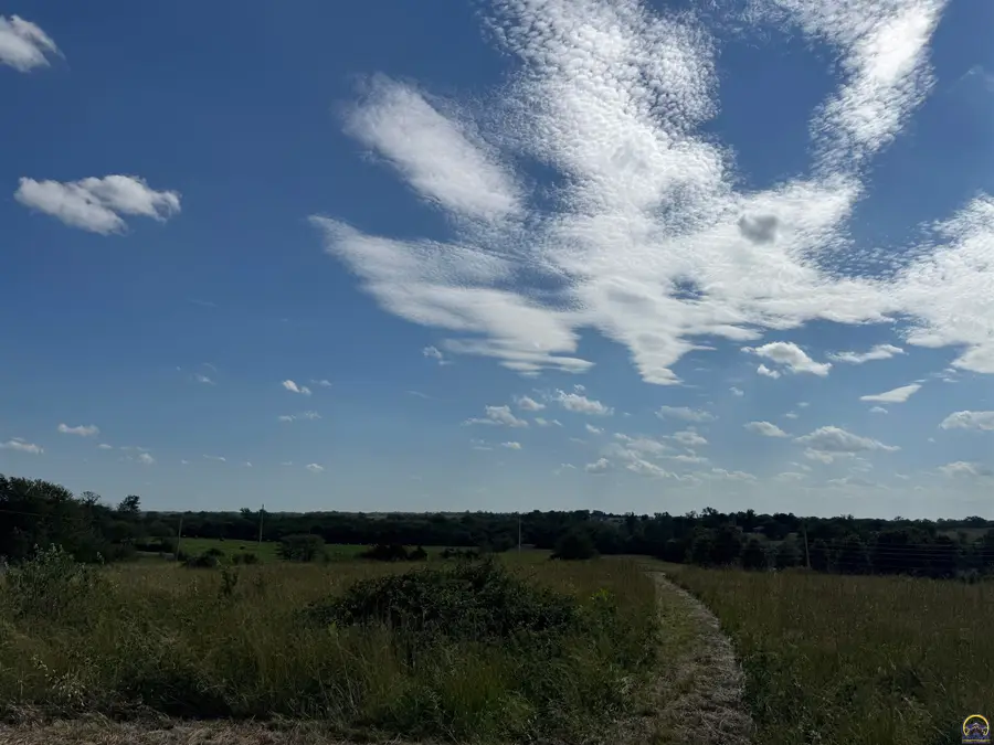 8 Acres M/L NE 82nd St, Topeka, KS 66617 - #3