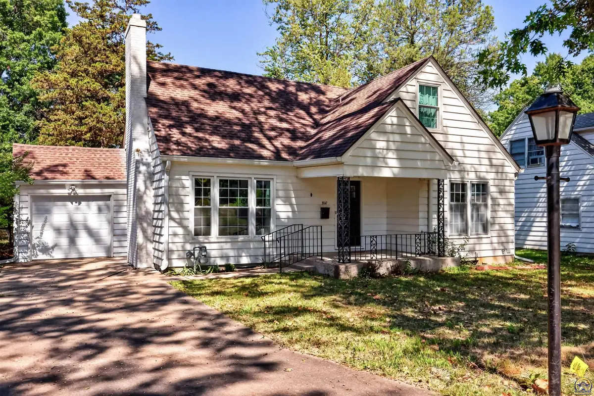 510 SW Merriam Ct, Topeka, KS 66611 - #1