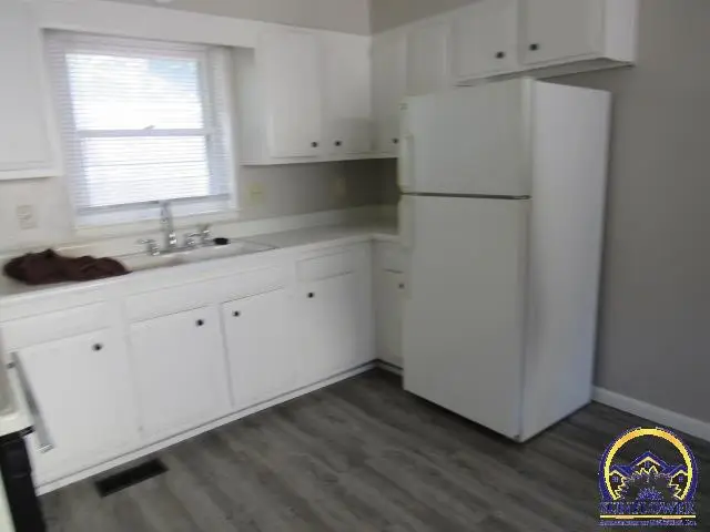 1262 SW Polk St, Topeka, KS 66612 - #3