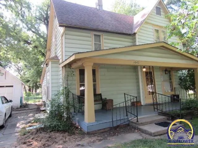 1043 NE Oakland Ave, Topeka, KS 66616-1516 - #2