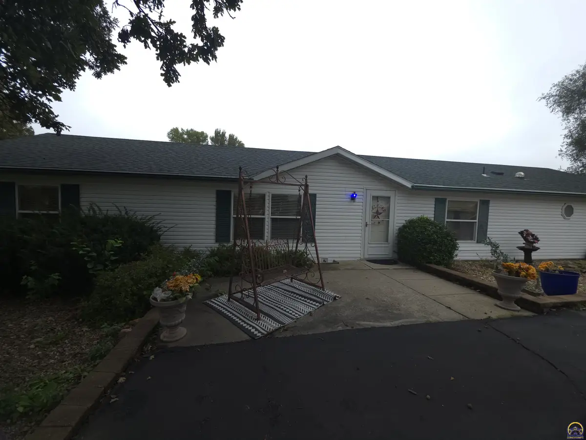 29550 Us 75 Hwy, Netawaka, KS 66516 - #1