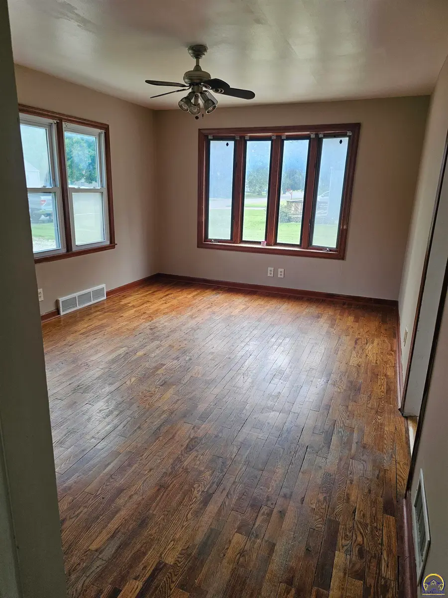 2223 NW Polk St, Topeka, KS 66608 - #3
