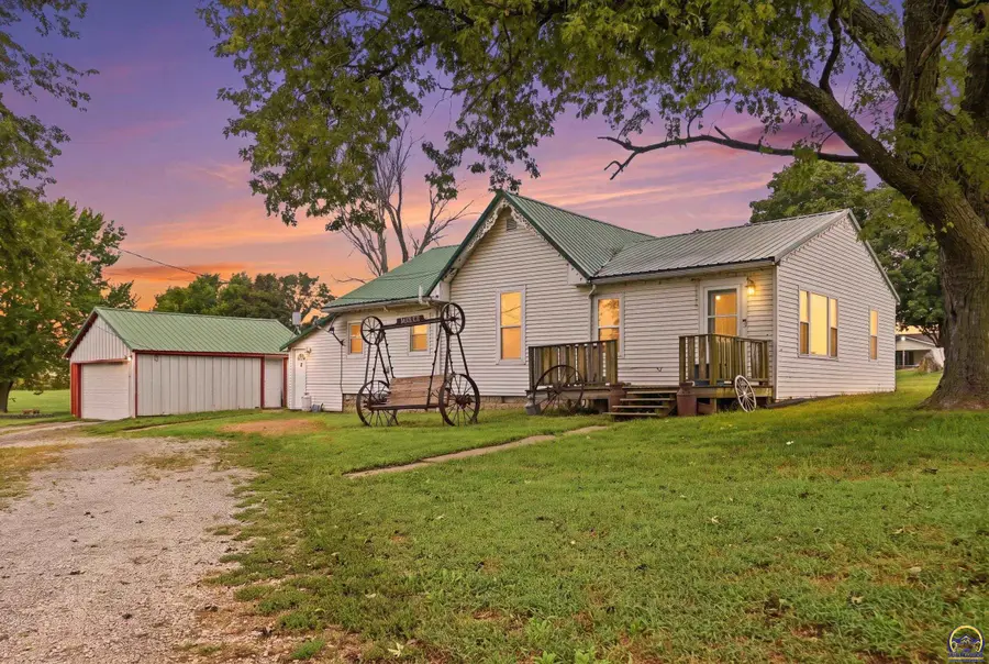 7848 Osage Rd, Atchison, KS 66002 - #2