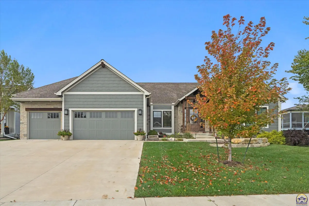 1309 Waverly Dr, Lawrence, KS 66049 - #1