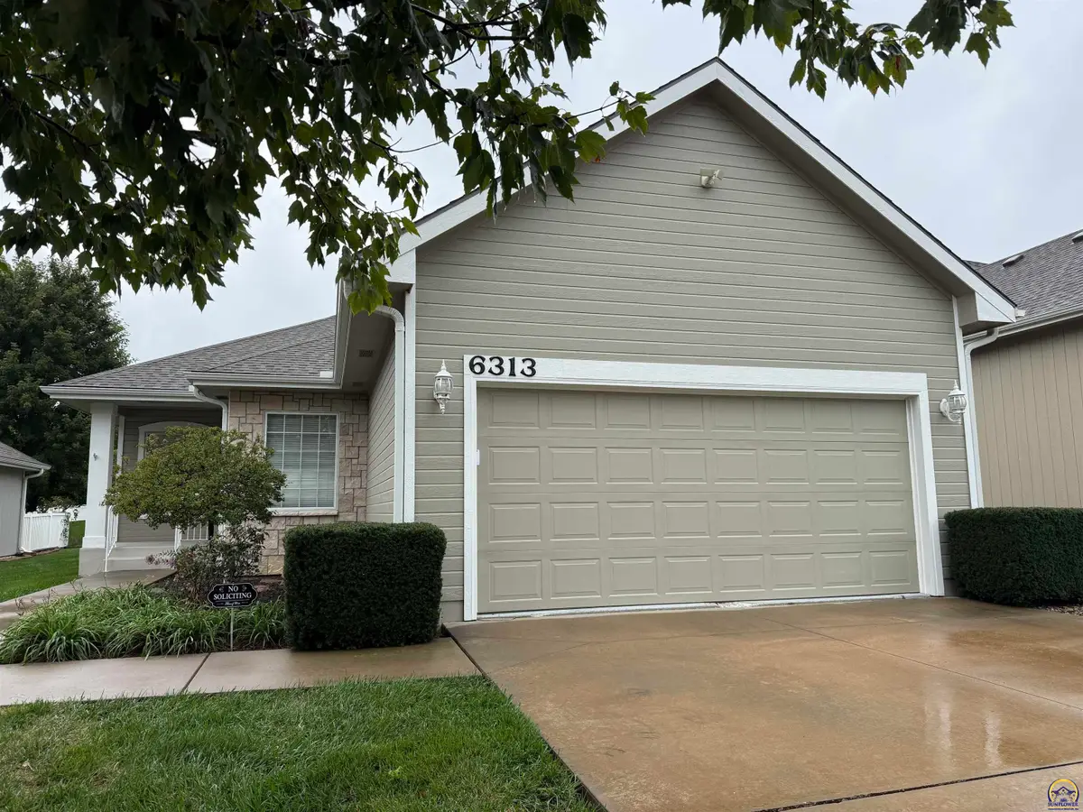 6313 SW Monarch Ct, Topeka, KS 66610 - #1