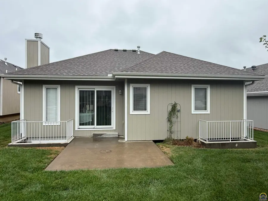 6313 SW Monarch Ct, Topeka, KS 66610 - #3