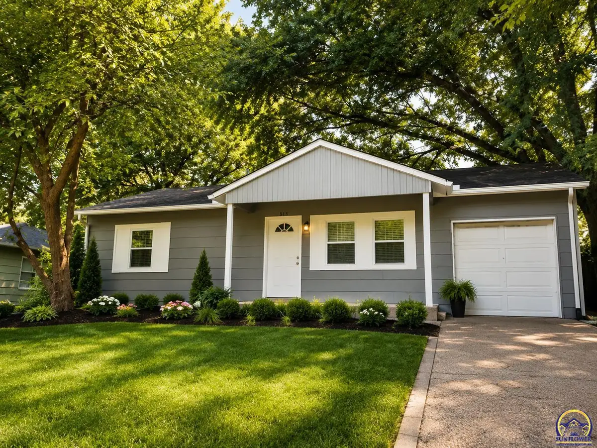 3542 SW Kerry Ave, Topeka, KS 66611 - #1