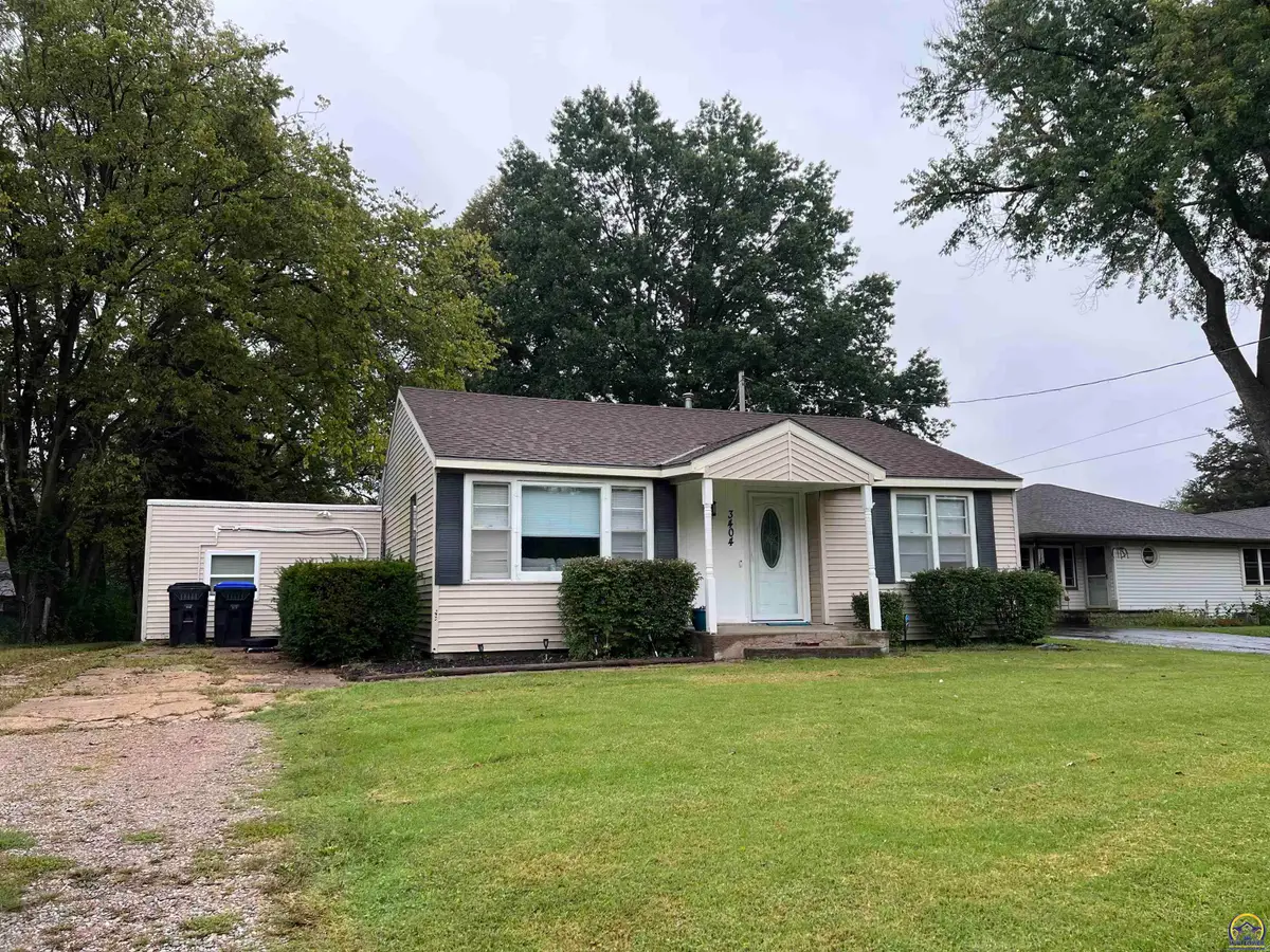 3404 NW Rochester Rd, Topeka, KS 66617 - #1
