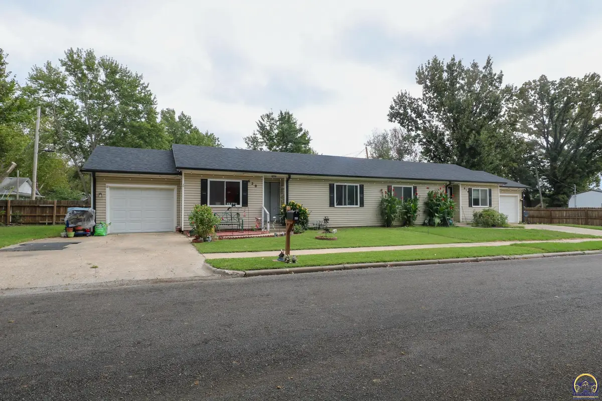620/618 Wilson St, Emporia, KS 66801 - #1