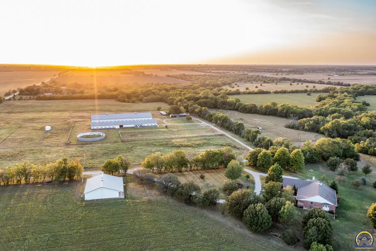 11740 SW 40th St, Towanda, KS 67144 - #1