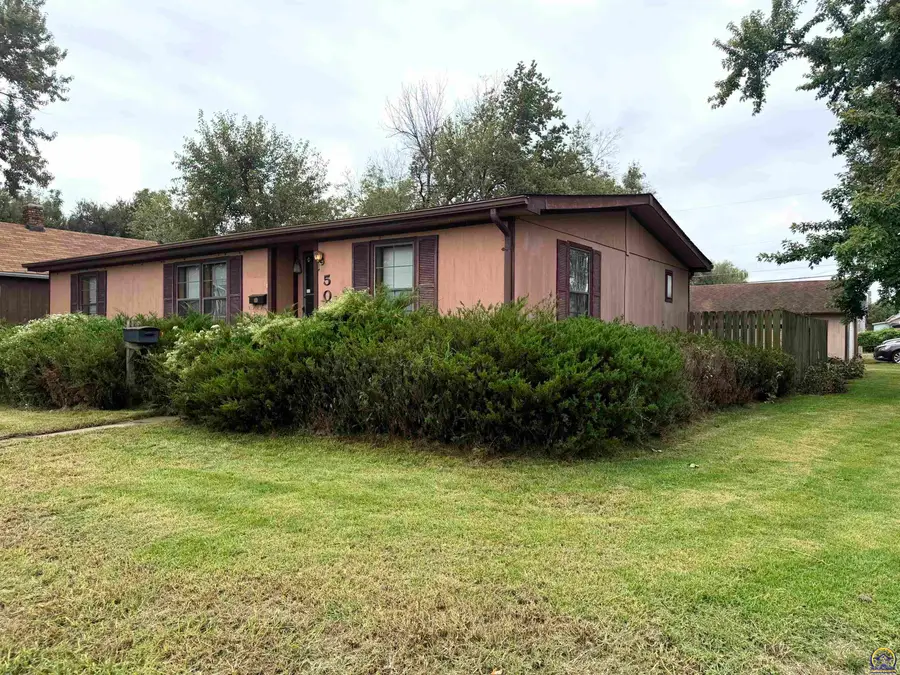 503 NE Gordon St, Topeka, KS 66608 - #3