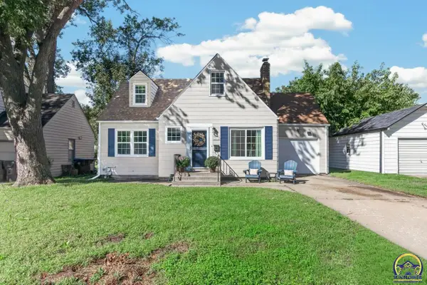 811 SW Randolph Ave, Topeka, KS 66606