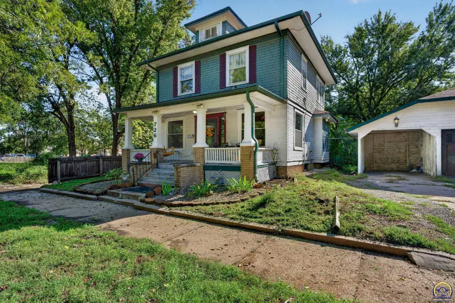 726 SW Buchanan St, Topeka, KS 66606 - #3