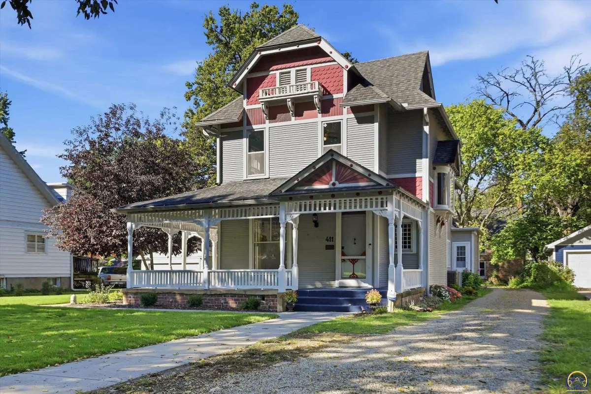 411 SW Greenwood Ave, Topeka, KS 66606 - #1