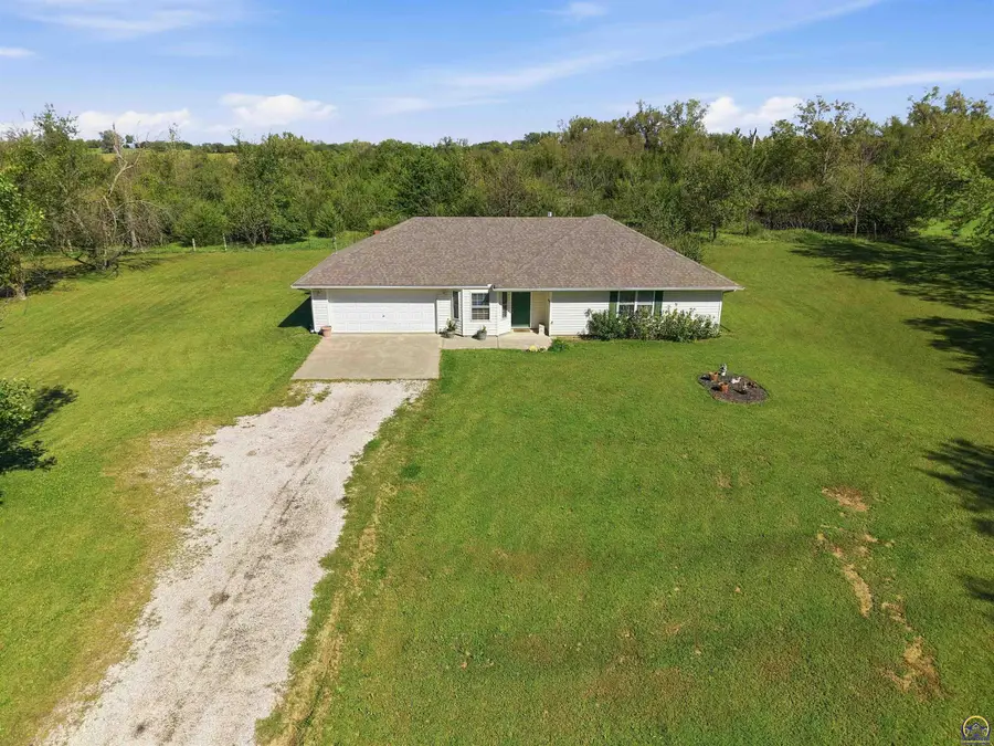 3970 62nd Ter, Meriden, KS 66512 - #2