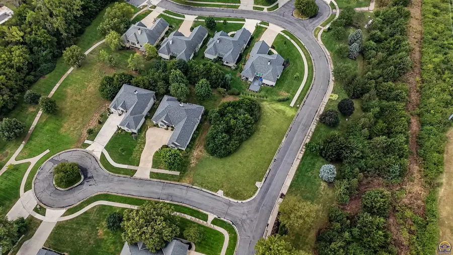 0000 SW Postoak Dr, Topeka, KS 66610 - #3