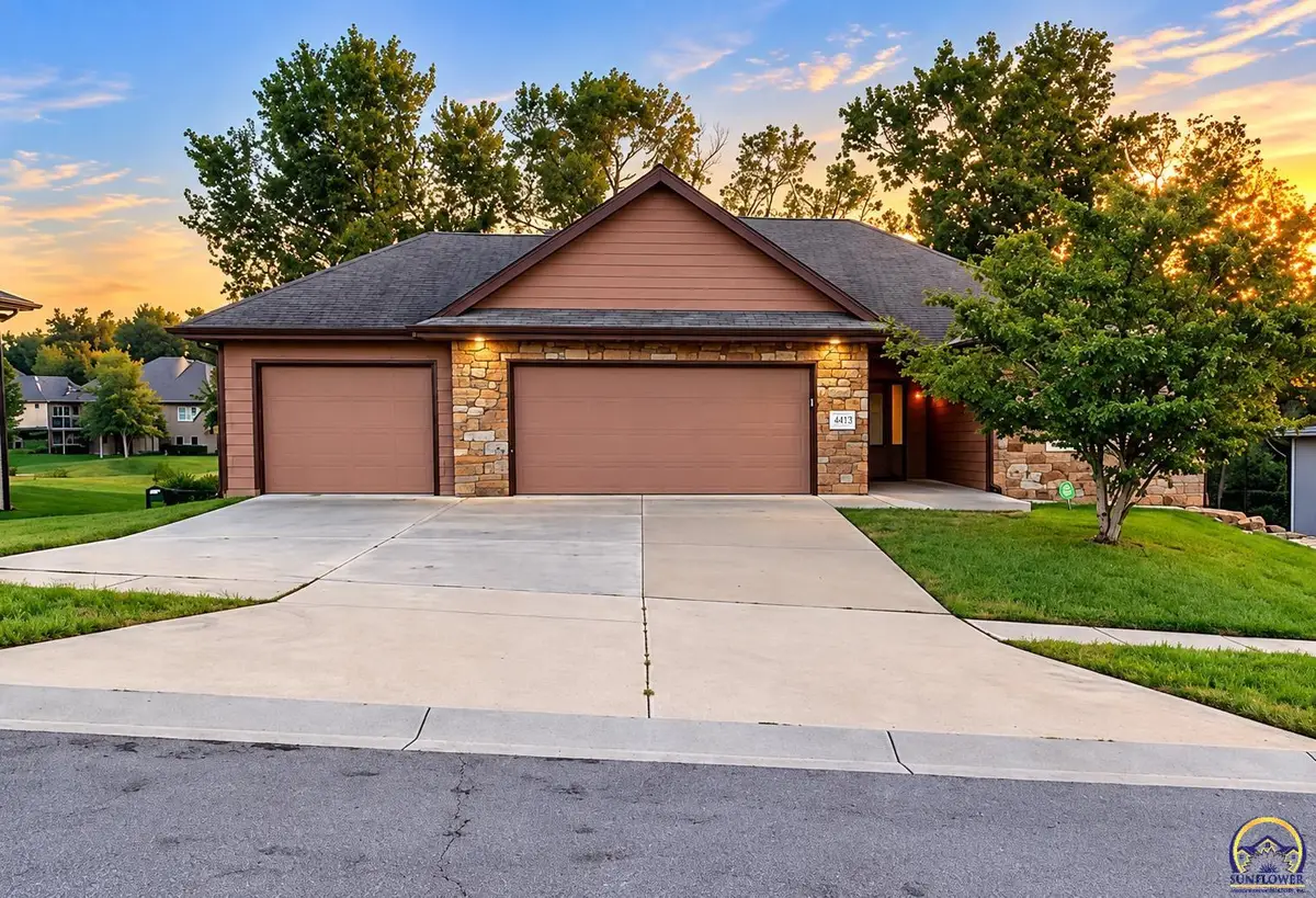 4413 SW Brandywine Ln, Topeka, KS 66610-1248 - #1