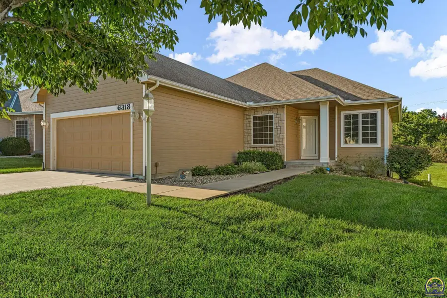 6318 SW Monarch Ct, Topeka, KS 66610 - #3