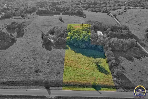 00000 Ferguson Rd, Ozawkie, KS 66070
