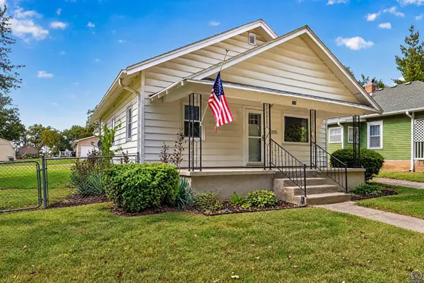 335 Topeka Ave, Holton, KS 66436