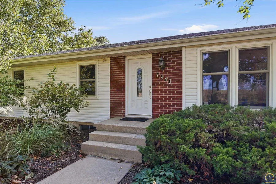 7948 NE Indian Creek Rd, Topeka, KS 66617 - #3