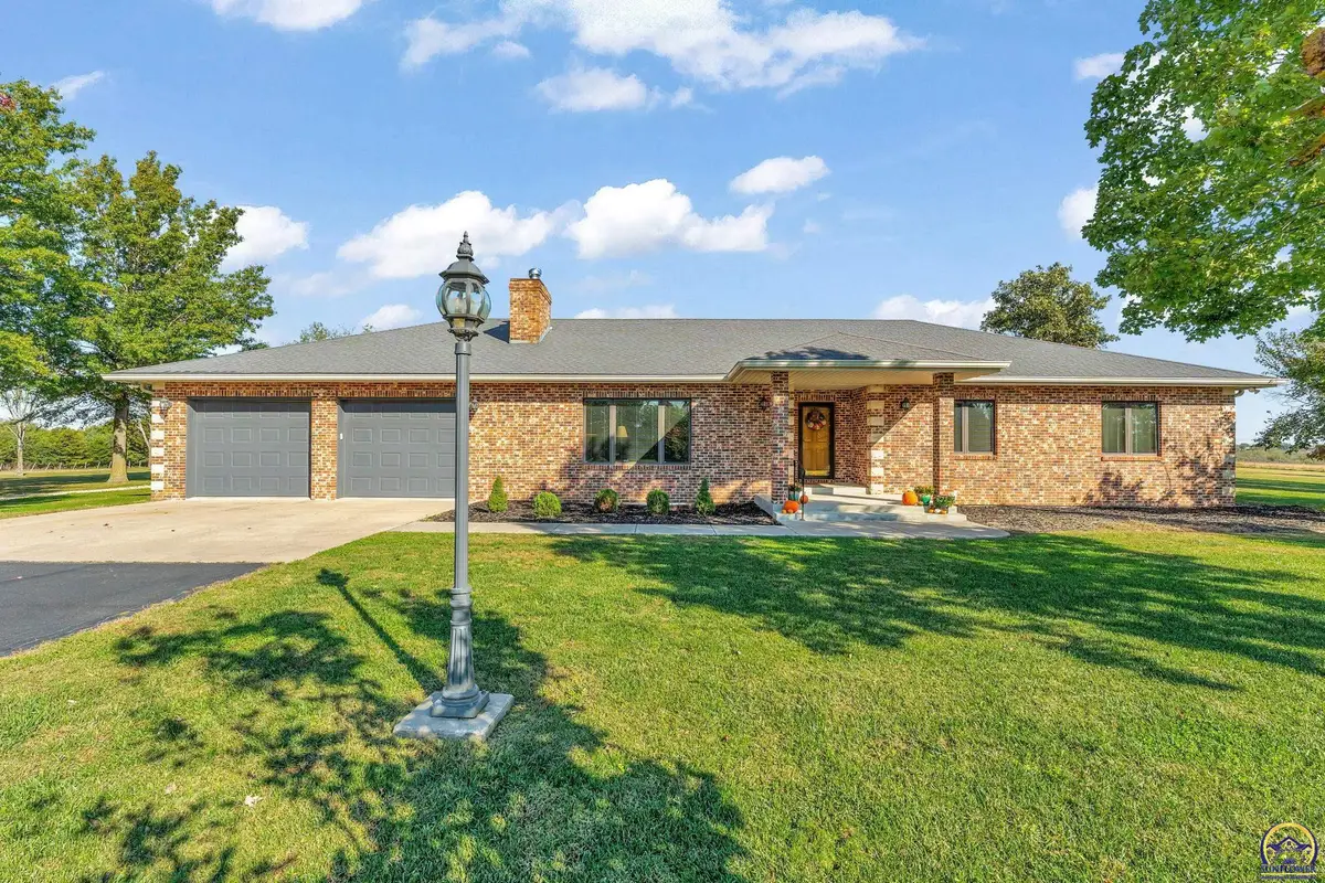 8200 SW 37th St, Topeka, KS 66614 - #1