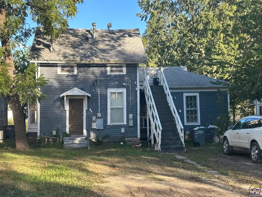 825 Congress St, Emporia, KS 66801 - #2