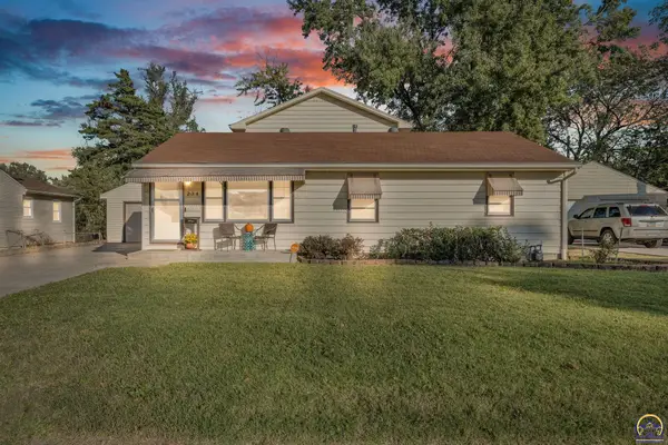234 SW Macvicar Ave, Topeka, KS 66606