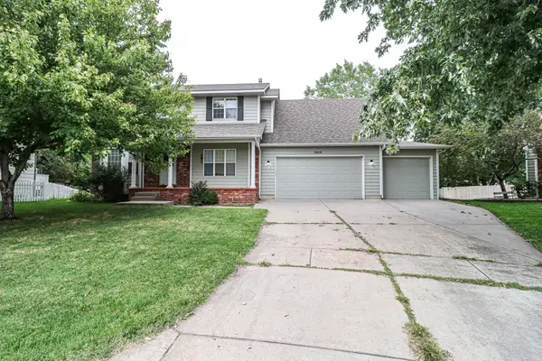 2414 N Baytree, Wichita, KS 67205