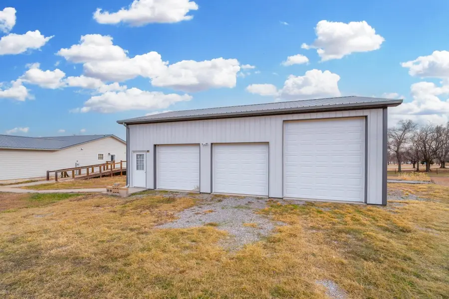 2000 Prairie Pkwy, Coldwater, KS 67029 - #3