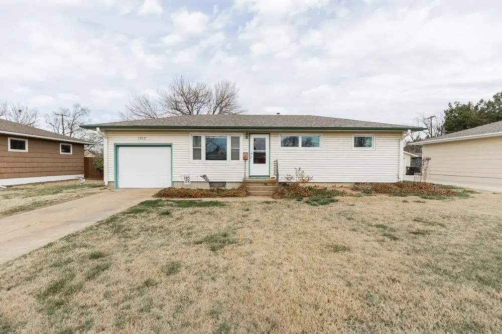 1317 Indian Rock Ln, Salina, KS 67401 - Image #1