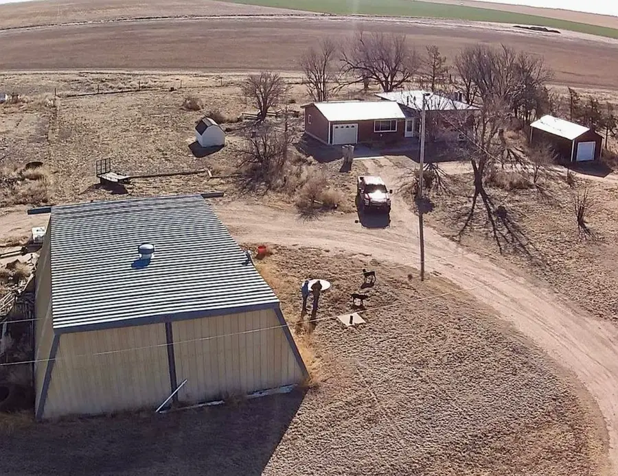 6654 S Rd F, Ulysses, KS 67880 - #3