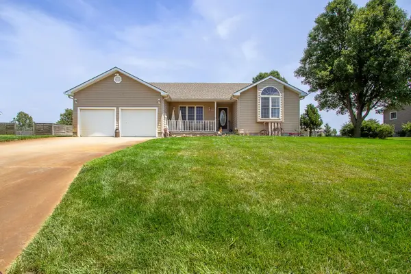 720 Marilyn St, Minneapolis, KS 67467