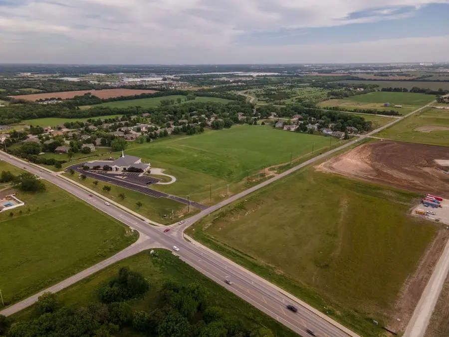 Lot 5 Block A E Amber Ridge, Valley Center, KS 67147 - Image #2