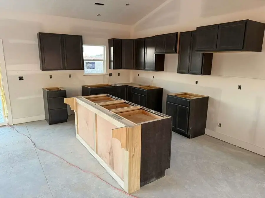 5168 N Toben Dr, Bel Aire, KS 67226 - Image #2