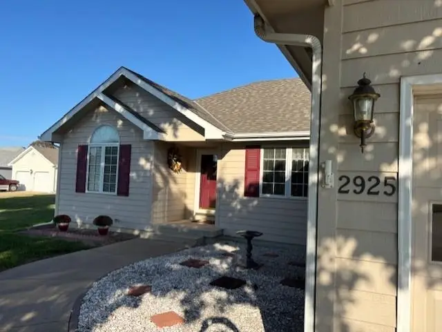 2925 E Ray Ave, Salina, KS 67401 - Image #2