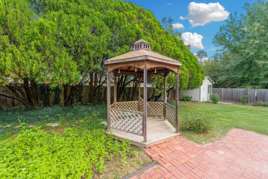 6310 Marjorie St, Wichita, KS 67208 - Image #2