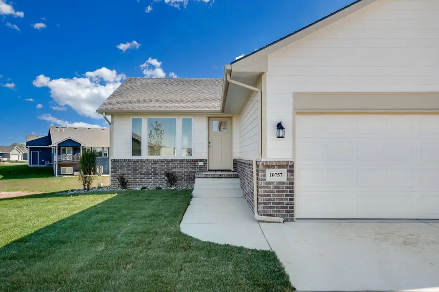 10757 W Sondra Ct, Maize, KS 67101 - Image #3