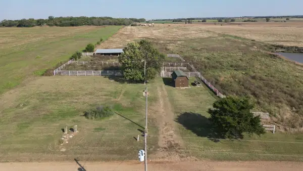 176th, Winfield, KS 67156